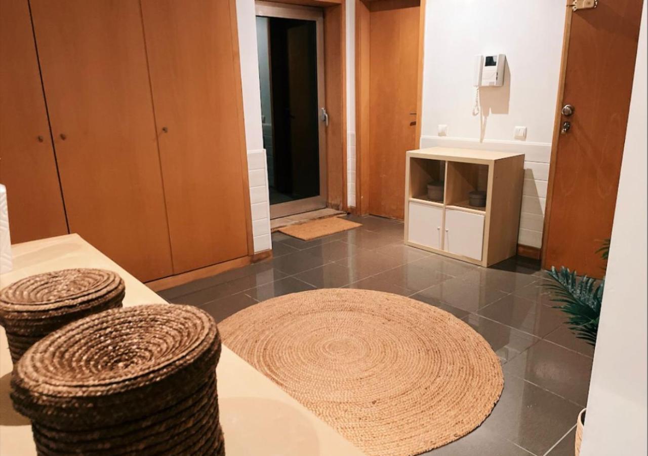 Espacoso T3 Com Terraco & Churrasqueira Campo  Exteriör bild